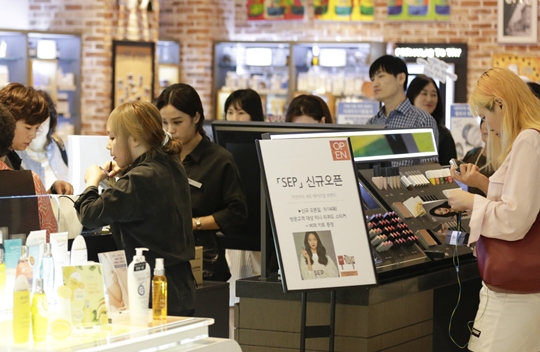 CJ오쇼핑 ‘셉’, 롯데백화점에 단독매장 오픈