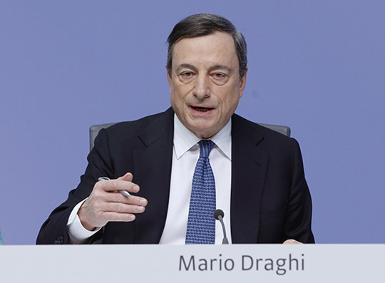 마리오 드라기 ECB 총재 &#34;미국의 금융 규제 섣부른 완화는 위험”