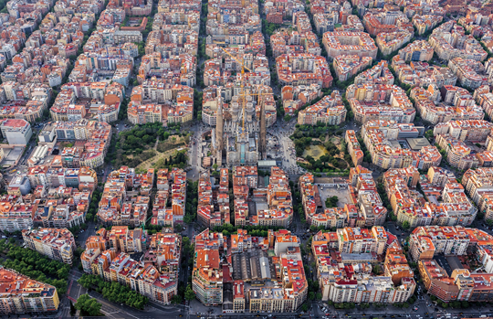 거리를 ‘삶’으로 채우는 바르셀로나의 실험
